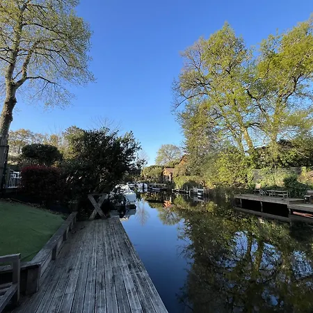 Belle Maison De 4 Au Bord Du Canal à Cazaux - Fr-1-319-598 Hébergement de vacances